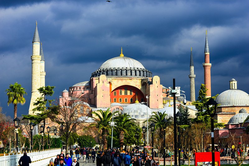 hagia sophia web sitesi (3)-orta.jpg